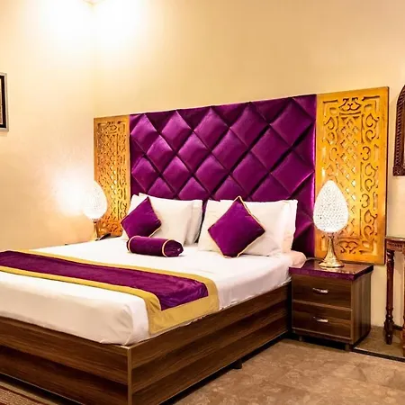 Rose Palace Hotel, Gulberg-2