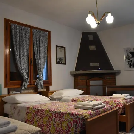 Appartamento Degli Dei (Affittacamere)-3