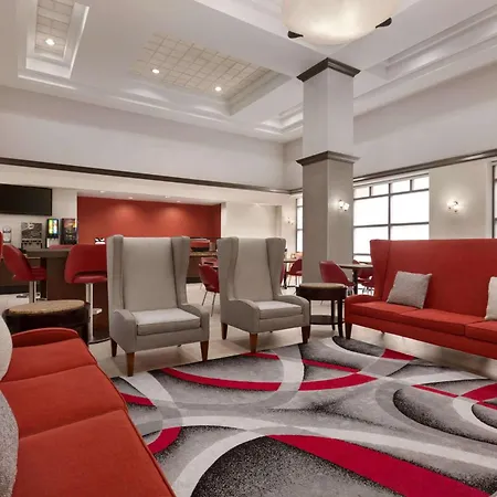 Ramada By Wyndham Suites Orlando Airport- Free Airport Shuttle-2