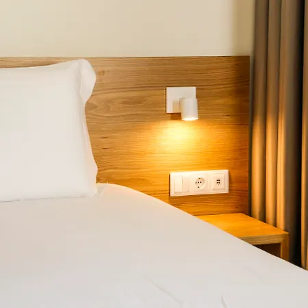 Hotel Spot Family Suites-2
