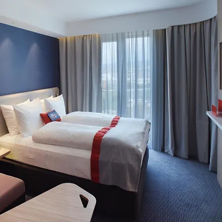 Holiday Inn Express - Wiesbaden By Ihg-2
