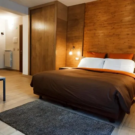 Hotel Altopiano Delle Rocche-3