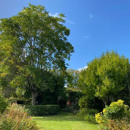 Au Jardin Des Deux Ponts-2