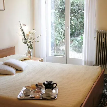 Hotel Santa Lucia-2