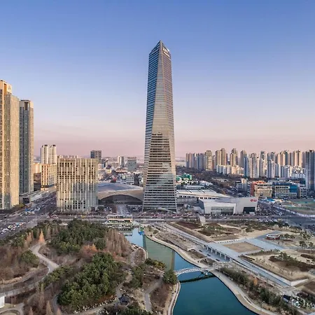 Oakwood Premier Incheon-3