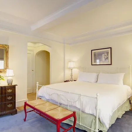 Roger Smith Hotel-2