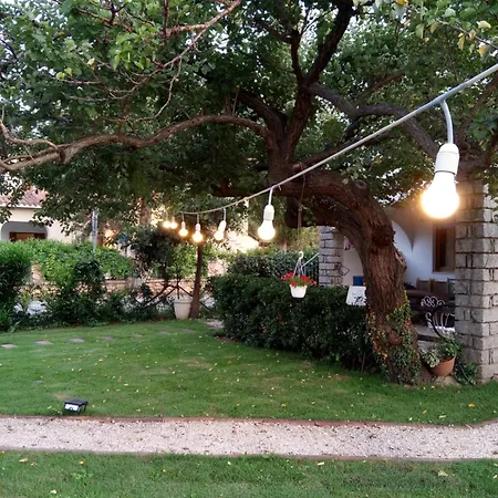 Hotel Sandalyon-2