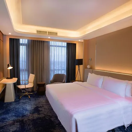 Best Western Plus Metro Clark-3