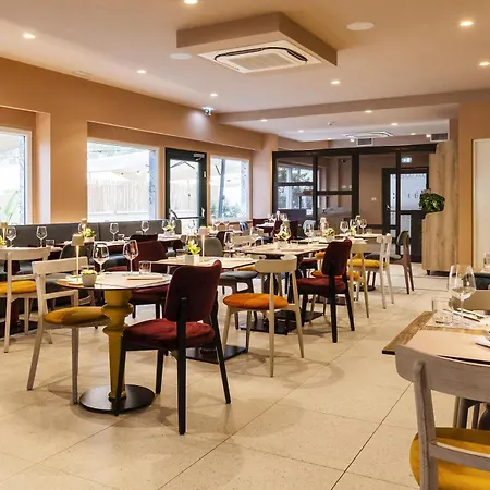 Adesso Hotel-2