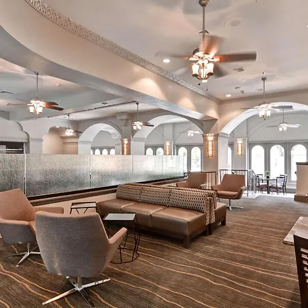 Embassy Suites By Hilton Miami International Airport-3
