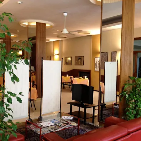 Hotel Milano-2