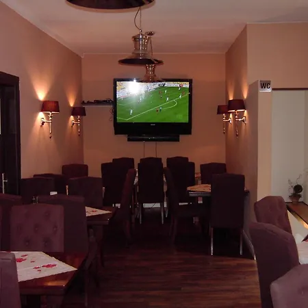 Hotel-Cafe-Burg Stahleck-3