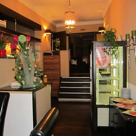 Hotel-Cafe-Burg Stahleck-2