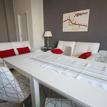 Myroom In Town-3