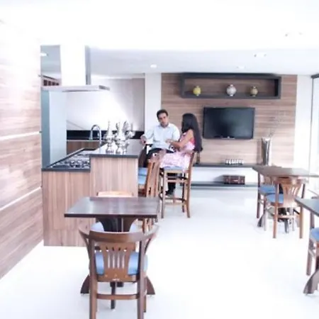 Rapport Hotel-2
