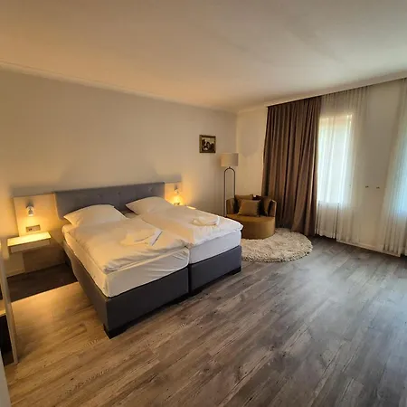 Hotel Am Schlosspark-2