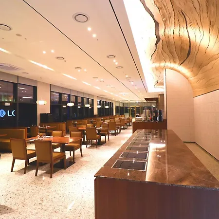 Stanford Hotel Myeongdong-3