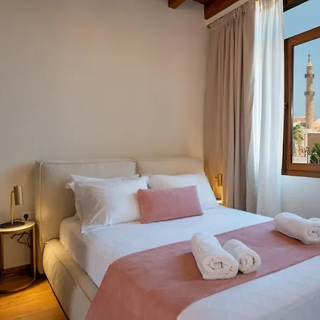 Casa D'Oro - Luxury Suites-3
