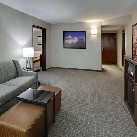 Drury Inn & Suites Cape Girardeau-3