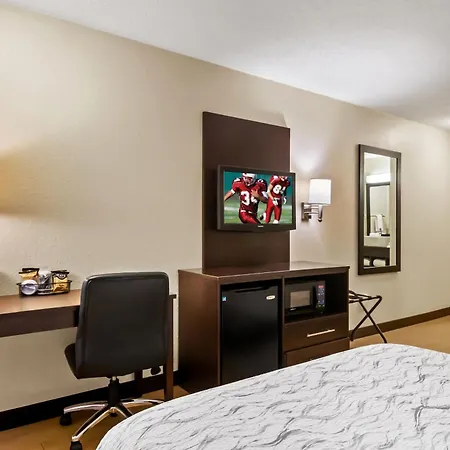 Red Roof Inn Plus+ Jacksonville - Southpoint-3
