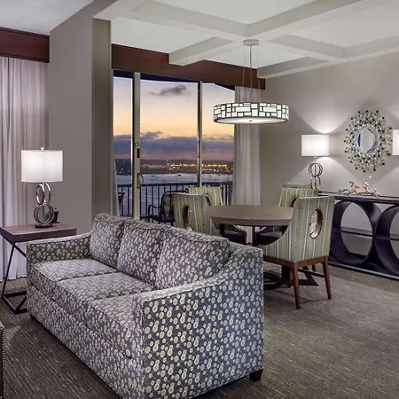 Wyndham San Diego Bayside-3