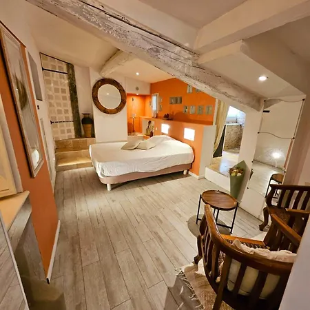 Suites Coupo Santo et Lou peïro-2