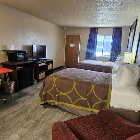 Super 8 By Wyndham Denver Central-3