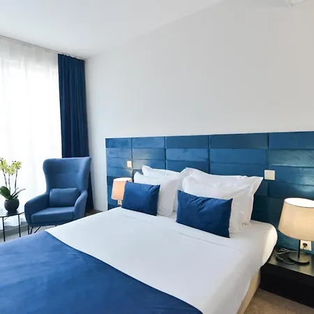 Art Plaza Hotel-2