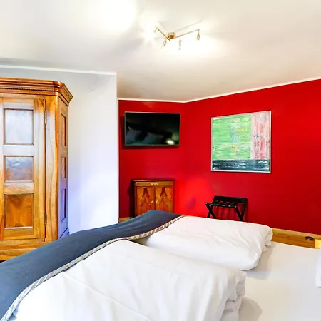 Qube Hotel Bergheim-2