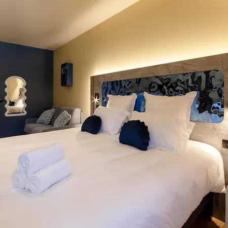 Logis Hôtel Jeanne&Jules Hôtel Spa et Restaurant-2