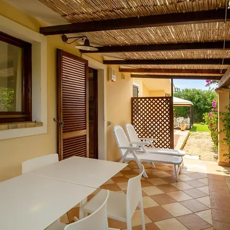Porto Giunco Residence-3