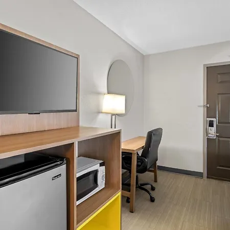 Days Inn By Wyndham Chattanooga/Hamilton Place-3