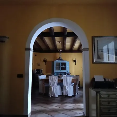 Casa Degli Amici-3