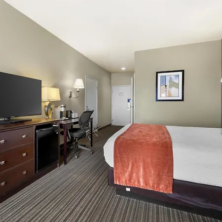 Best Western Plus Winslow Inn-2