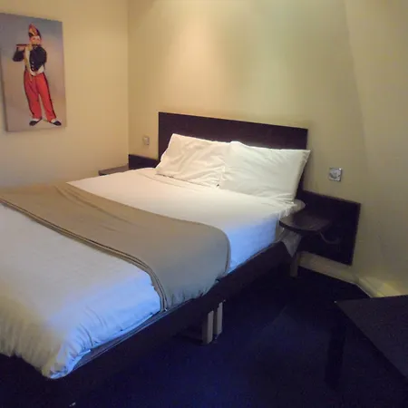Britannia Edinburgh Hotel-2