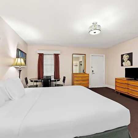 Best Western Route 66 Rail Haven-2