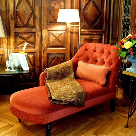 Chateau Eza-3