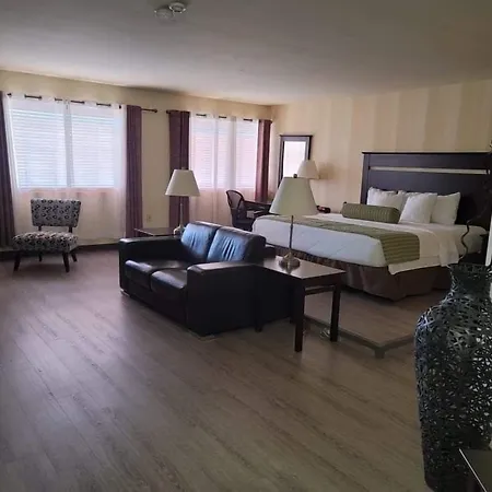 Quality Inn And Conference Centre-3