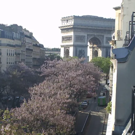 ELSA, Hôtel Paris-3