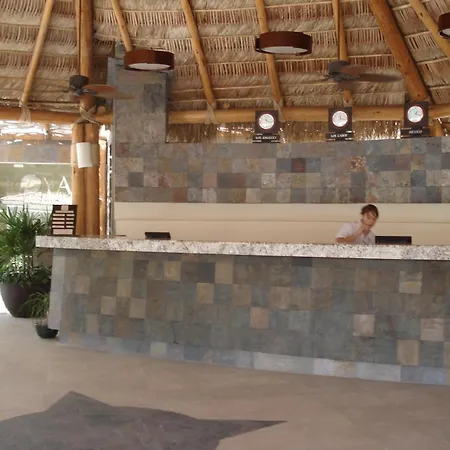Park Royal Homestay Los Cabos-2