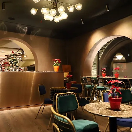 Mondial Hotel-3