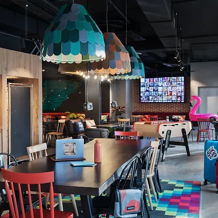 Moxy Amiens-3