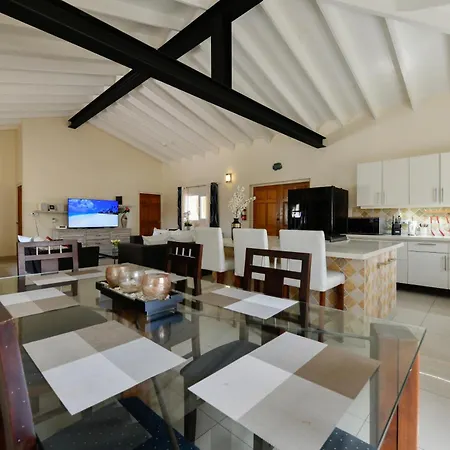 Boutique Hotel Swiss Paradise Aruba Villas And Suites-3