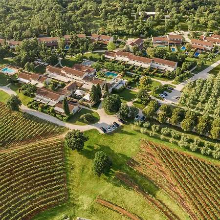 Meneghetti Wine Hotel&Winery - Relais&Chateaux-3