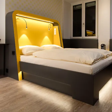 Buddy Hotel-3