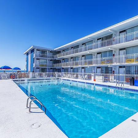 Crusader Oceanfront Resort-2