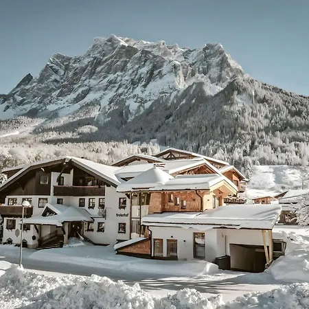 Hotel Tirolerhof - Familotel Zugspitze-2