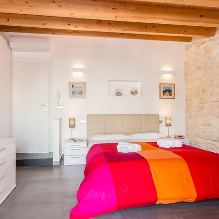 B&B Bianco E Blu-2