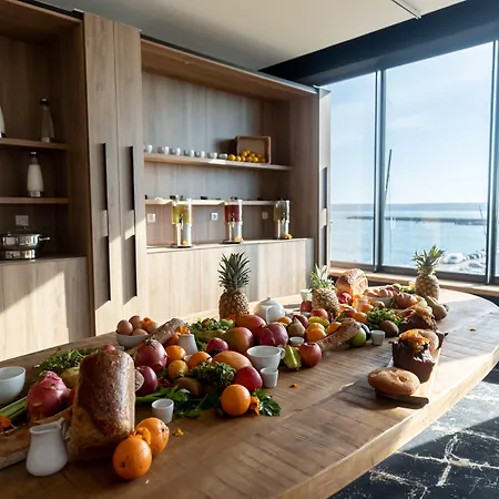 Le Barracuda & Spa, Pieds Dans L'Eau, Vue Mer, Espace Bien-Etre Offert-3