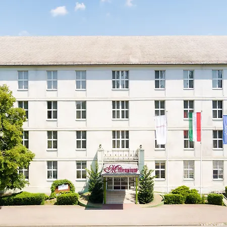 Hotel Millennium-3